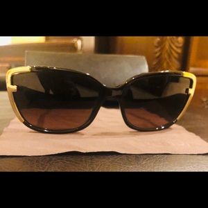 Fendi sunglasses